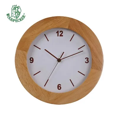 Minimalistički zidni sat